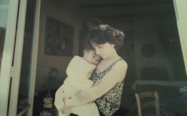 Un retour au fenua pour adopter un enfant à son tour