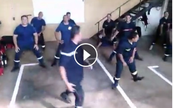 Le haka des pompiers qui fait le buzz