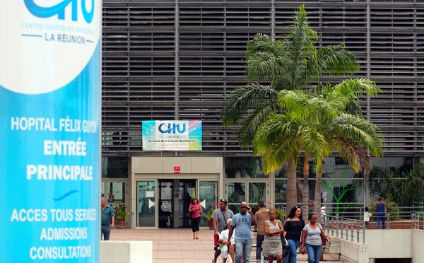 Chikungunya: le plan blanc déclenché à La Réunion, lancement de la vaccination lundi