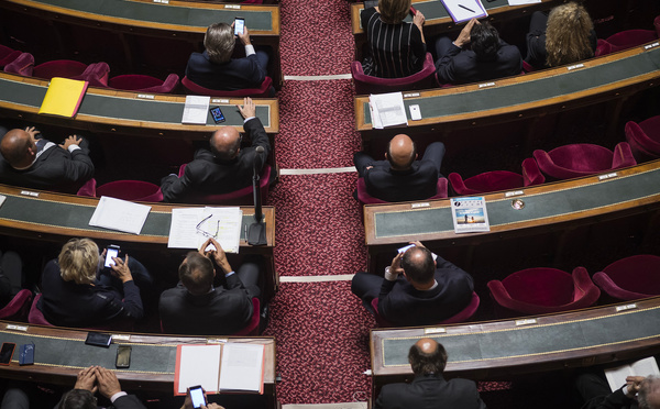 Chlordécone aux Antilles: au Sénat, des débats sur l'indemnisation des victimes terminent dans l'indignation