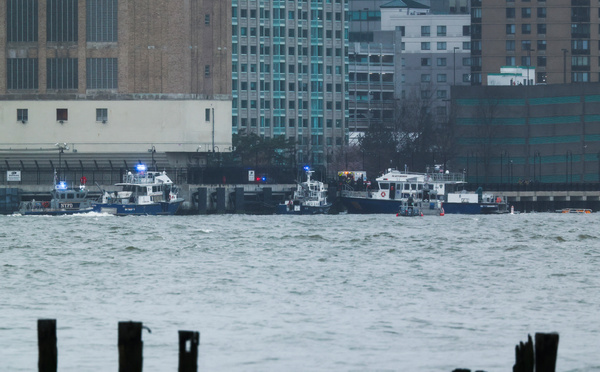 Plusieurs victimes dans le crash d'un hélicoptère dans le fleuve Hudson à New York