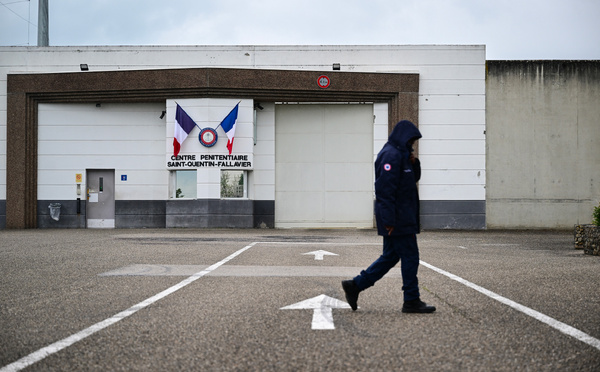 Darmanin annonce vouloir faire payer aux détenus une partie des frais d'incarcération