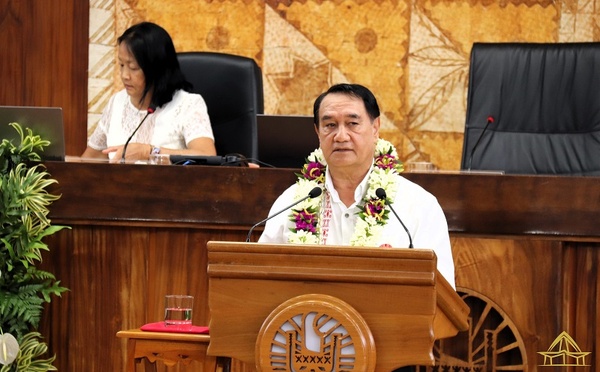 Géros retire son texte sur les indemnités des élus de Moorea