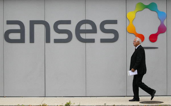 Interdits en UE, des insecticides et herbicides encore à l'origine d'intoxications en France, selon une agence sanitaire