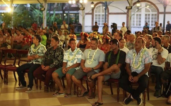 Retour sur la ‘fête du surf’ à la Présidence : Un nouveau départ pour le surf Polynésien ?