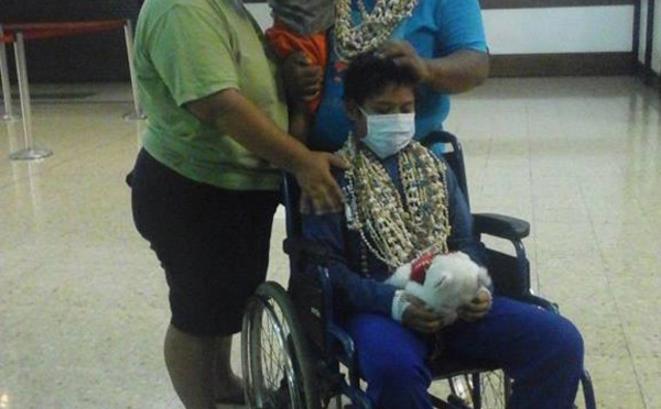 Mariana souhaite accompagner son fils atteint de leucémie à Paris