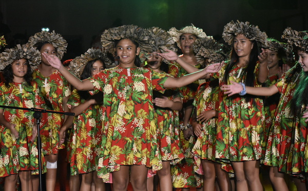 Ovation pour les élèves de Terehēamanu 