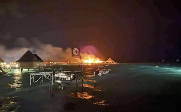 Quatre bungalows de l'Intercontinental de Bora Bora partent en fumée