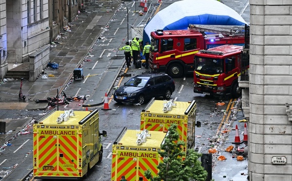 Une voiture fonce sur la foule à Liverpool, 27 personnes hospitalisées