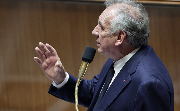 Budget: Bayrou demande un "effort à tous les Français" et ouvre la porte à une TVA sociale