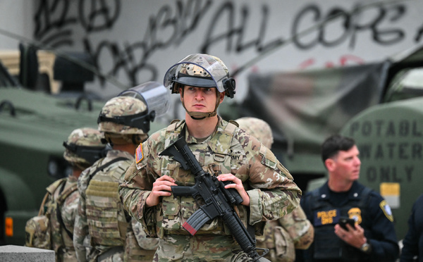 Quelques arrestations à Los Angeles sous couvre-feu