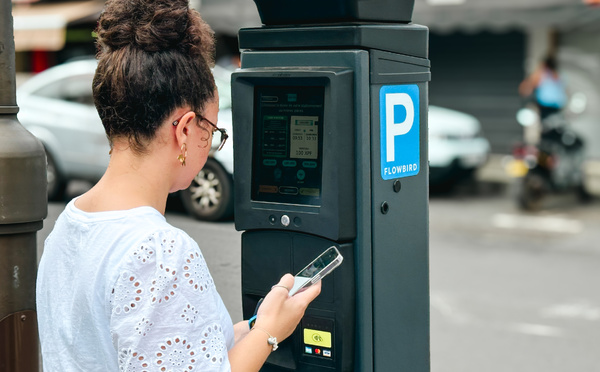 Parking - Nouvelles machines, nouvelles habitudes à Papeete