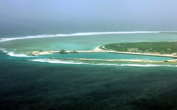 Pékin déploie des missiles sur une île disputée de mer de Chine du sud, selon Taïwan