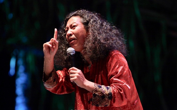 Décès à 43 ans de l'humoriste Bun Hay Mean, alias "Chinois marrant"