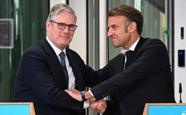 Accord franco-britannique sur un échange de migrants au dernier jour de la visite d'Etat de Macron