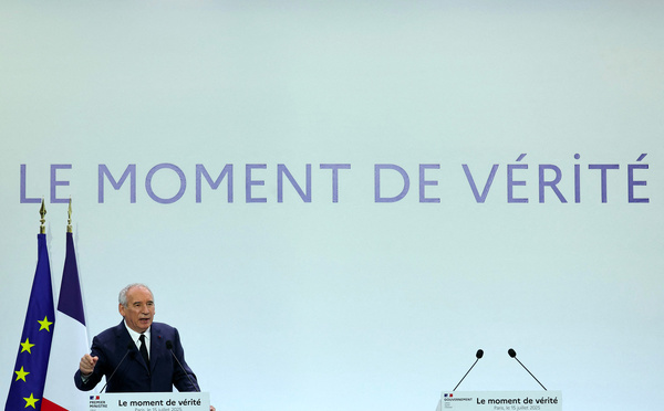 "Année blanche" et suppression de deux jours fériés : Bayrou annonce sa potion budgétaire amère