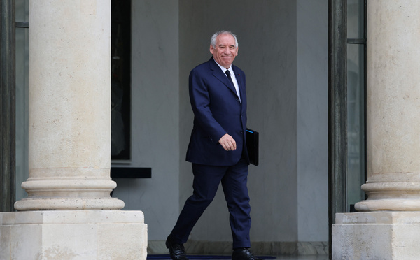 Budget: critiqué de toutes parts, Bayrou veut croire un compromis possible