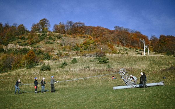 Canicule: dans les Alpes, l'eau et la neige manquent déjà