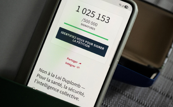 La pétition contre la loi Duplomb franchit le million de signatures, débat inédit en vue à l'Assemblée