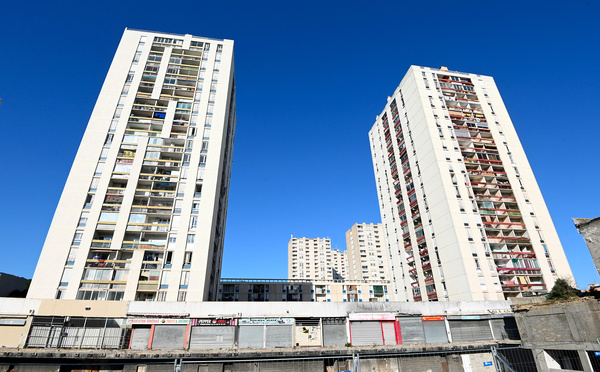 Narcotrafic: à Nîmes, "la peur est là" mais le couvre-feu pour mineurs divise