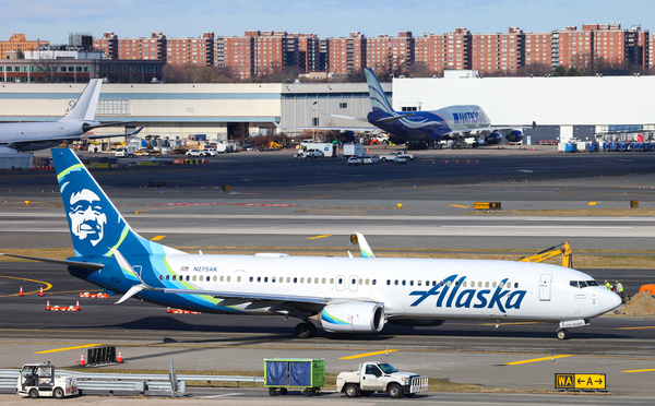 La défaillance d'un composant à l'origine de la suspension des vols d'Alaska Airlines