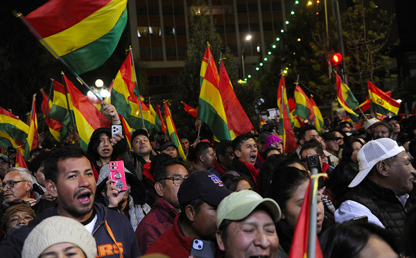 Deux candidats de droite au second tour de la présidentielle en Bolivie