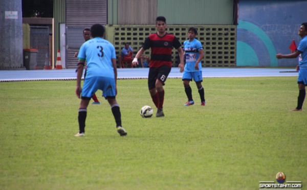 Foot L1 Vini J6 P3 : Le trio de tête confirme, Manu Ura défait Vénus