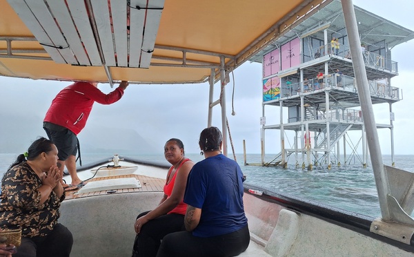 Des visites avant le démontage de la tour