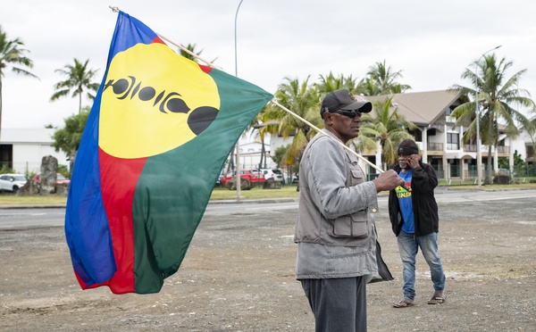 Nouvelle-Calédonie: le Sénat coutumier rejette en l'état l'accord de Bougival