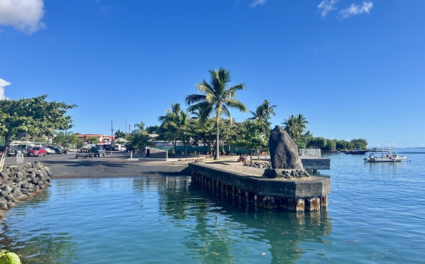 Tensions au parking des Trois Pontons à Punaauia