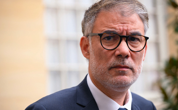 Faure demande à Lecornu de "renoncer au 49.3" pour démontrer un changement de méthode