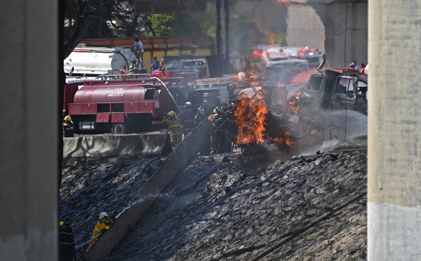 L'explosion d'un camion-citerne à Mexico fait 3 morts et 67 blessés