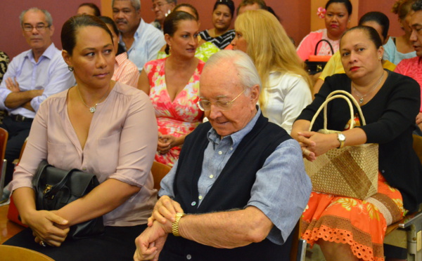 Tiripuna : E hi'opo'a fa'ahou-hia i te 'ohipa no te mau merēti no te aora'i