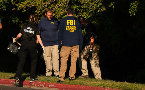 Chasse à l'homme aux Etats-Unis pour retrouver le meurtrier de Charlie Kirk, allié de Trump