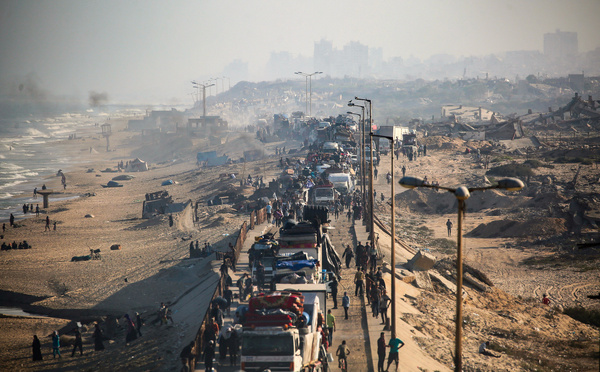 L'armée israélienne bombarde la ville de Gaza, les hôpitaux au bord de l'effondrement selon l'ONU