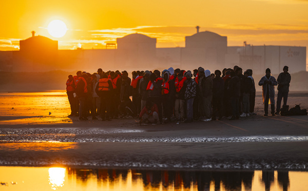 Migrants: deux Somaliennes meurent en tentant de traverser la Manche, un troisième corps découvert