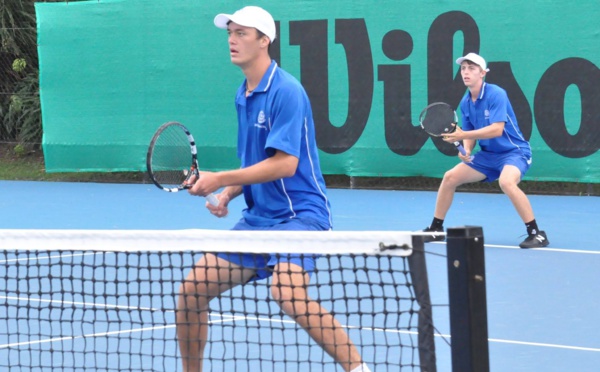 Tennis – Tournoi des Lycées d’Auckland : le tennisman de Moorea Heve Kelley s'impose