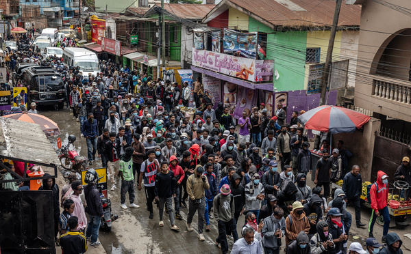 Madagascar: le militaire Premier ministre suscite de la méfiance, rencontre cruciale mercredi