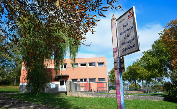 A Sarreguemines, l' "immense tristesse" après le suicide de Sara, 9 ans