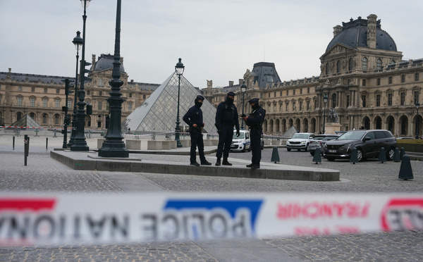 Nouveau coup de filet des enquêteurs lié au cambriolage du Louvre