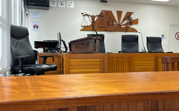 Le permis de construire du Centre commercial Maharepa à régulariser