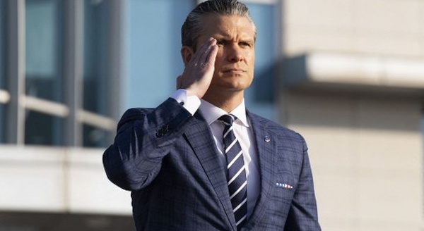 Une nouvelle frappe américaine contre un bateau de narcotrafiquants présumés fait deux morts dans le Pacifique Est