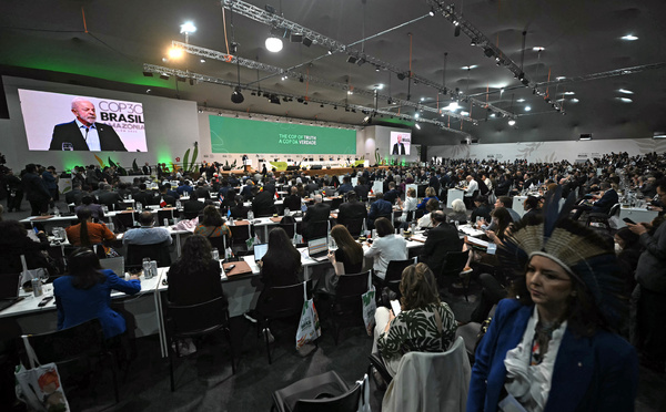 Première COP en Amazonie, les dirigeants à Belem pour sauver la lutte climatique