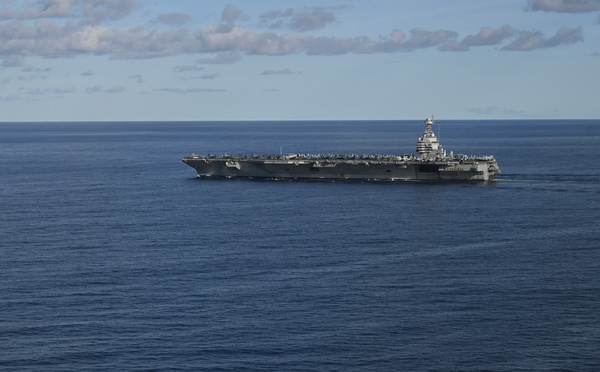 Un porte-avions américain au large de l'Amérique latine attise les tensions avec le Venezuela