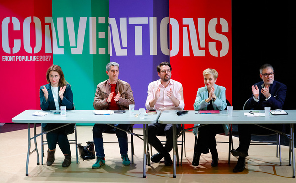 La gauche unitaire veut se rendre incontournable pour 2027, et annonce une primaire à l'automne 2026