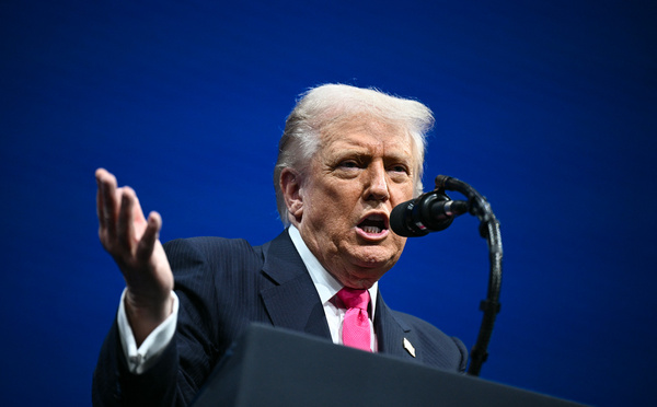 Trump évoque la peine capitale pour des démocrates qui appellent l'armée à désobéir