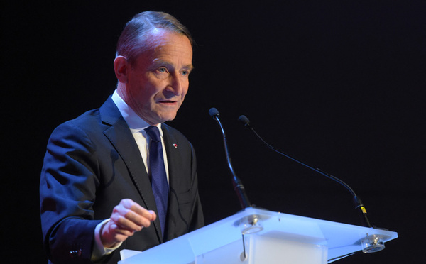 Le général de Villiers appelle à "retrouver une unité nationale" face aux menaces