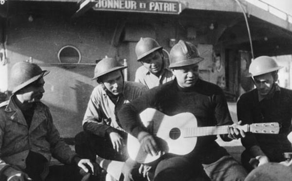 Tableaux vivants et films d'époque pour la mémoire des Tamarii Volontaires
