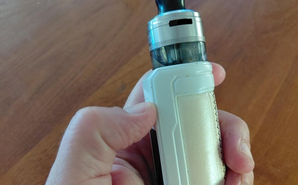 Le Conseil d’État annule l’interdiction des vapos