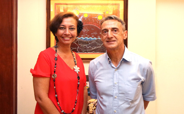 Sport dans la région Pacifique : la ministre de l’Education reçoit l’ambassadeur de France en Papouasie-Nouvelle-Guinée